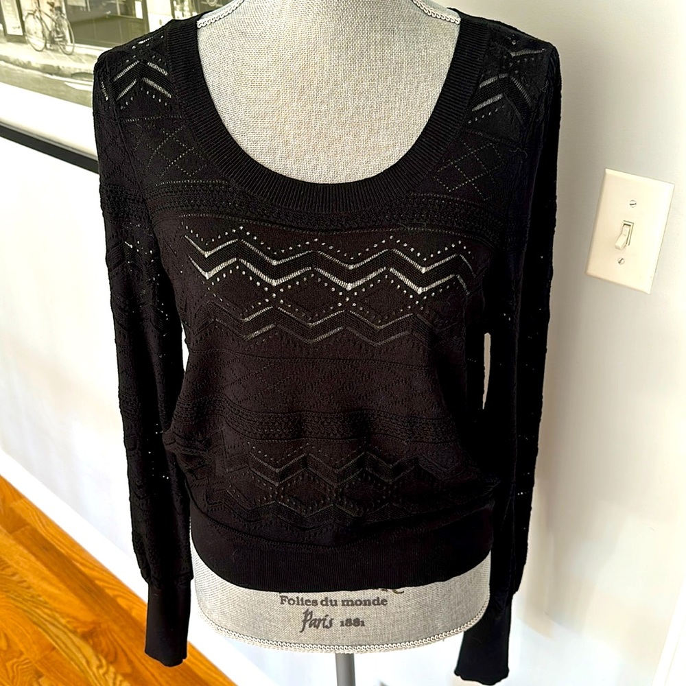Banana Republic Black Lightweight Pullover Sweater Size M